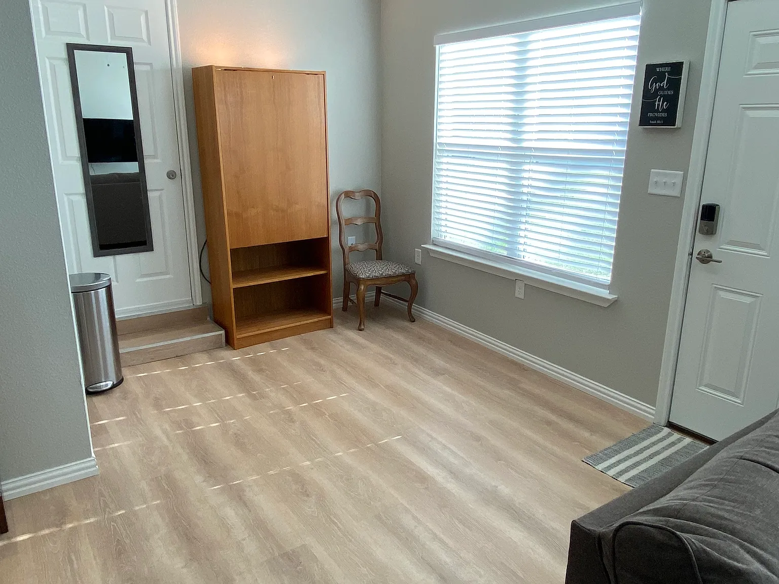 815 N Lydia St — Photo 4