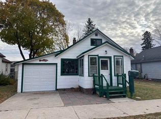 112 E Avenue B, Newberry, MI 49868