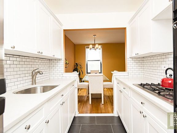 2nd image of 3531 Bronxwood Ave APT 4F