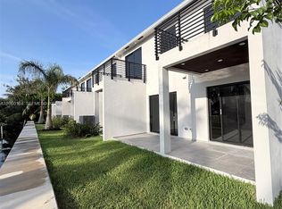 (Undisclosed Address), Fort Lauderdale, FL 33312