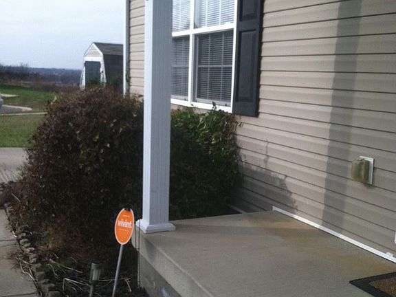 3rd image of 133 Daneswood Ct