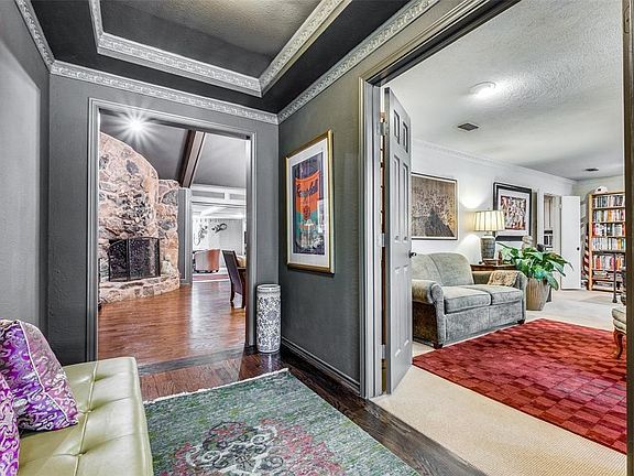 2nd image of 10939 Yorkspring Dr