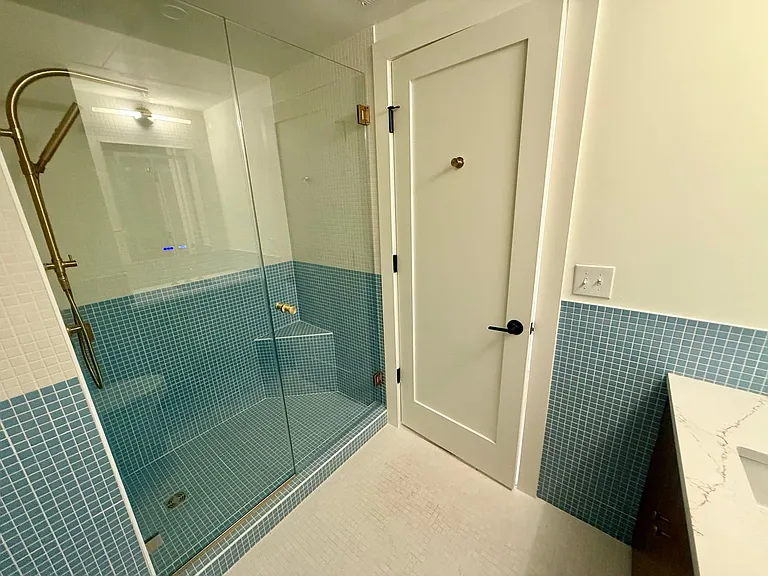 Brand new units 0-1 bedroom — Photo 12