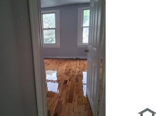 1422 Gillingham St, Philadelphia, PA 19124