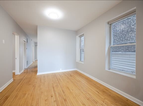 4th image of 2243 S Oakley Ave APT 1