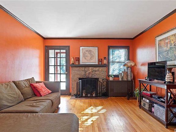 3rd image of 788 Harrison St