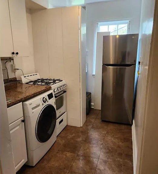 113 O St SW #1 — Photo 2