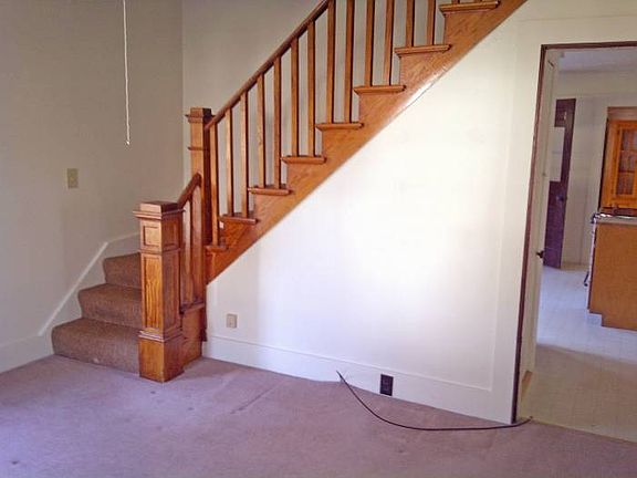 spacious foyer