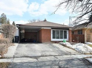 13 Crestview Ave, Brampton, ON L6W2R7