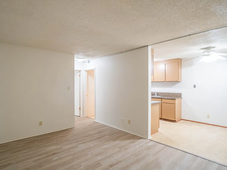 2617 G St #9 — Photo 1