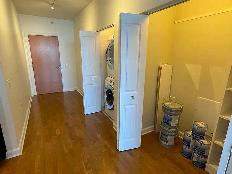 100 14th St #2504 — Photo 25
