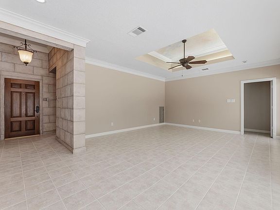 5th image of 17 Buttonbush Ct