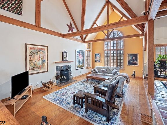 4th image of 39 Dreahook Rd