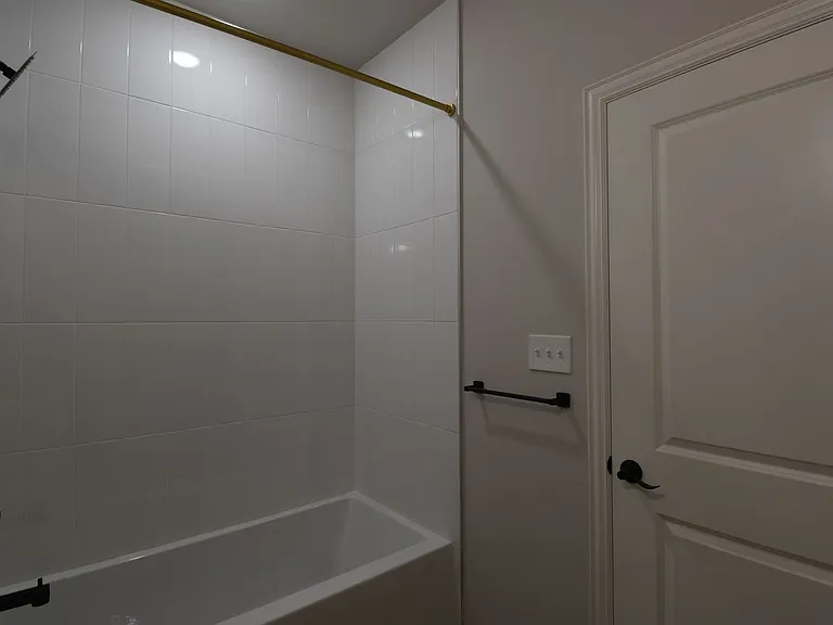 1158 E Earle St — Photo 21