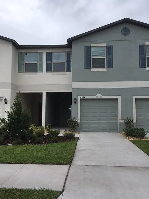 4544 Globe Thistle Dr