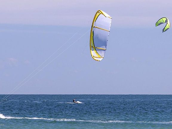 4th image of 3039 Highway A1a #1E