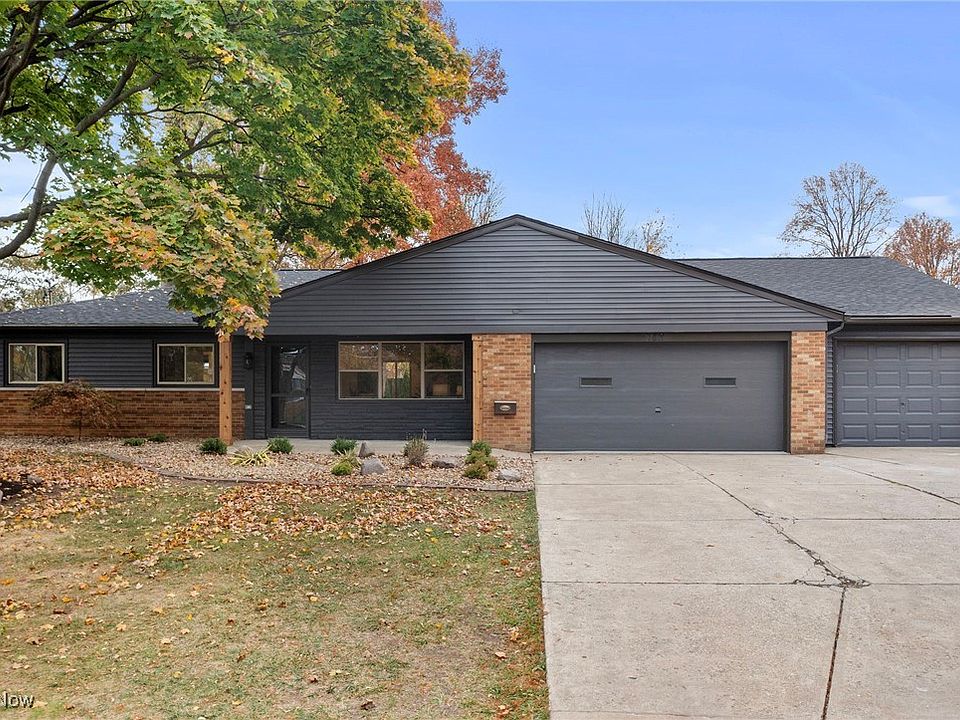1st image of 21941 Hilliard Blvd