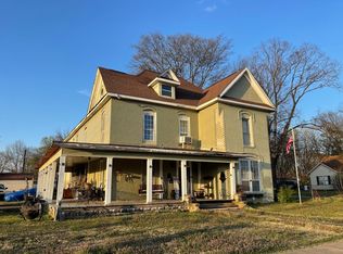 310 E Main St, Halls, TN 38040