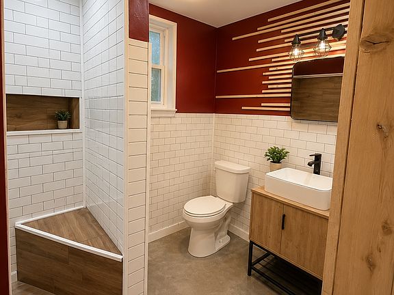 2nd image of 108 Spruce St #2