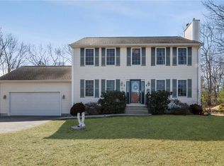 21 Fawn Cir, Charlestown, RI 02813
