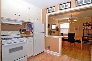 5th image of 1804 N Oak Park Ave