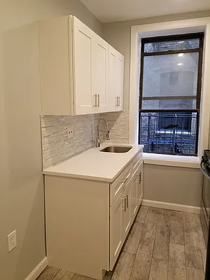 Rented by Bruma Realty LLC | media 29