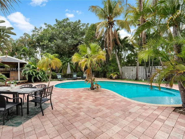 1652 NE 39th St, Fort Lauderdale, FL 33334