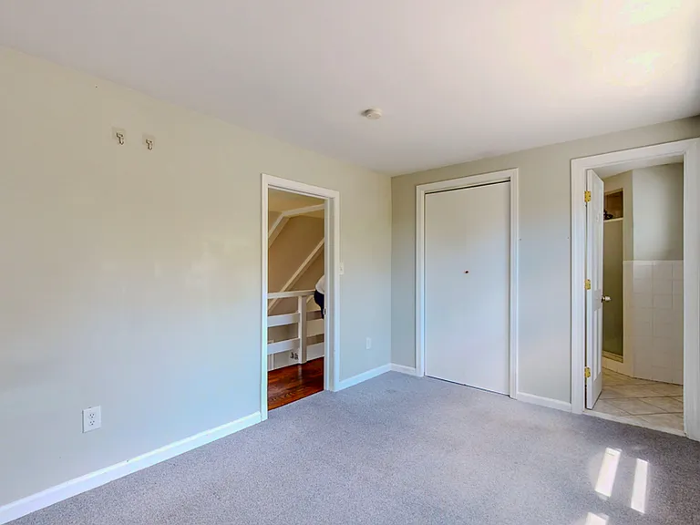 677 Garfield Ave — Photo 19