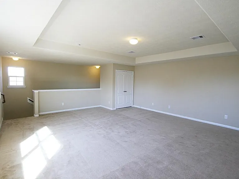 24547 Foxberry Gln — Photo 18