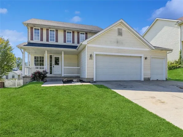 3133 E Diehl Ave, Des Moines, IA 50320