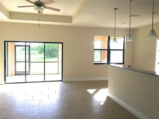 28th St SW, Lehigh Acres — Photo 2