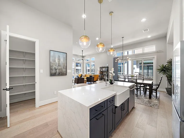 3515 Hutchins St — Photo 15