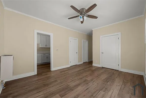 221 Columbia Ave #1 — Photo 5