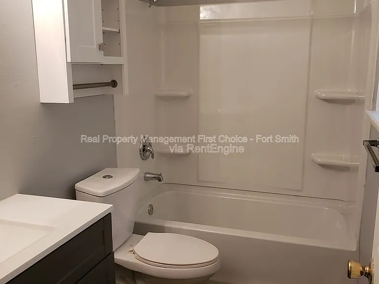 1312 N 25th St — Photo 12