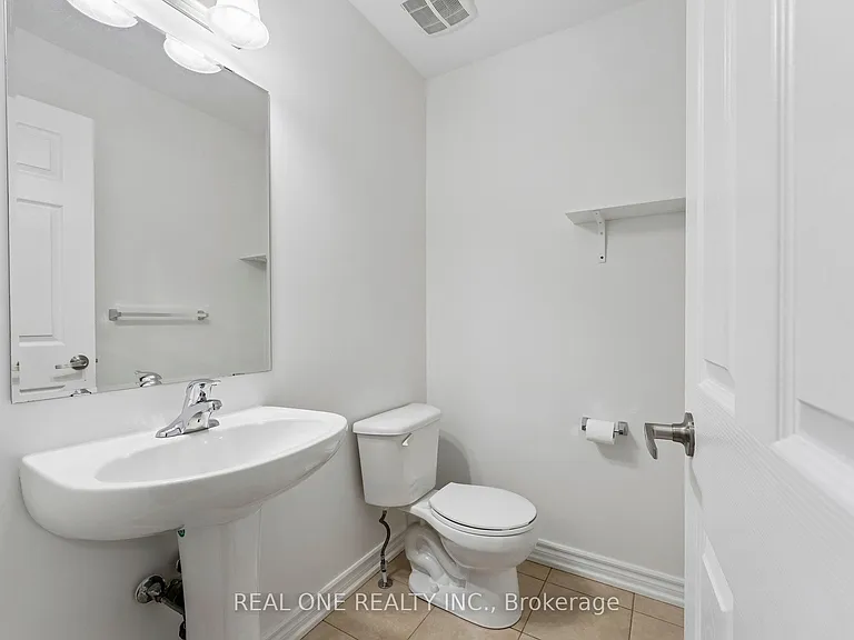 30 Henneberry Ln — Photo 20