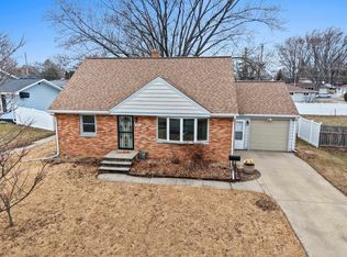 852 Raymond St, Green Bay, WI 54304
