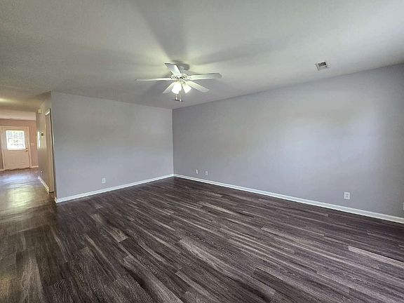 2nd image of 257B Executive Ave