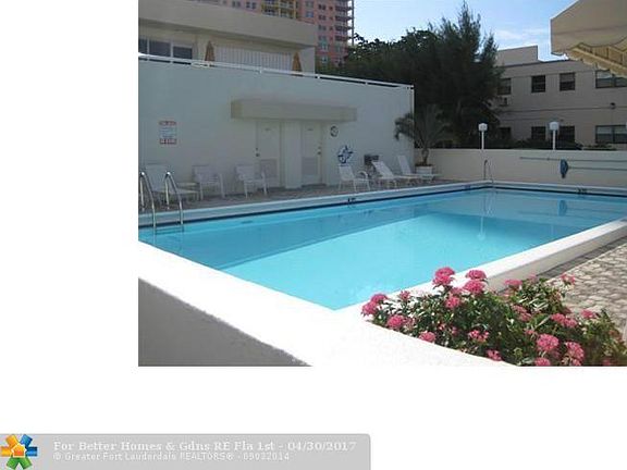 3rd image of 2200 NE 33rd Ave APT 7E