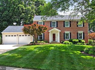 8305 Magic Leaf Rd, Springfield, VA 22153