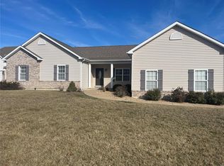 201 Fabian Ct, Dardenne Prairie, MO 63368