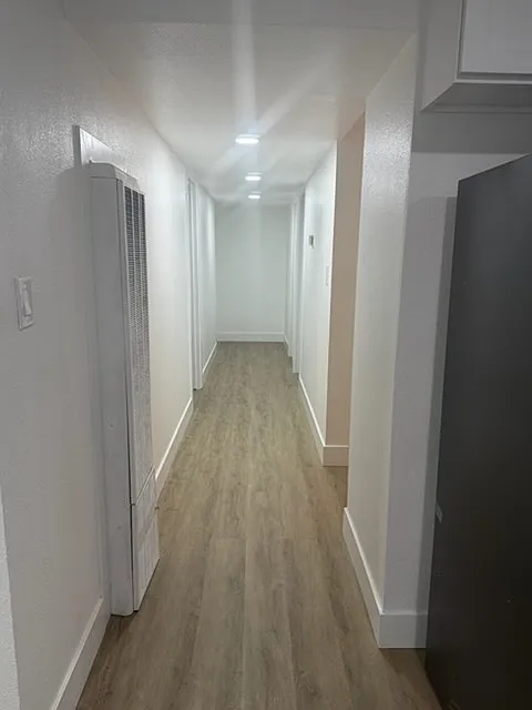 550 Las Palmas Avenue - 1 — Photo 3