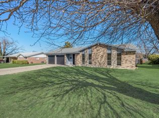 628 S Kate St, White Settlement, TX 76108