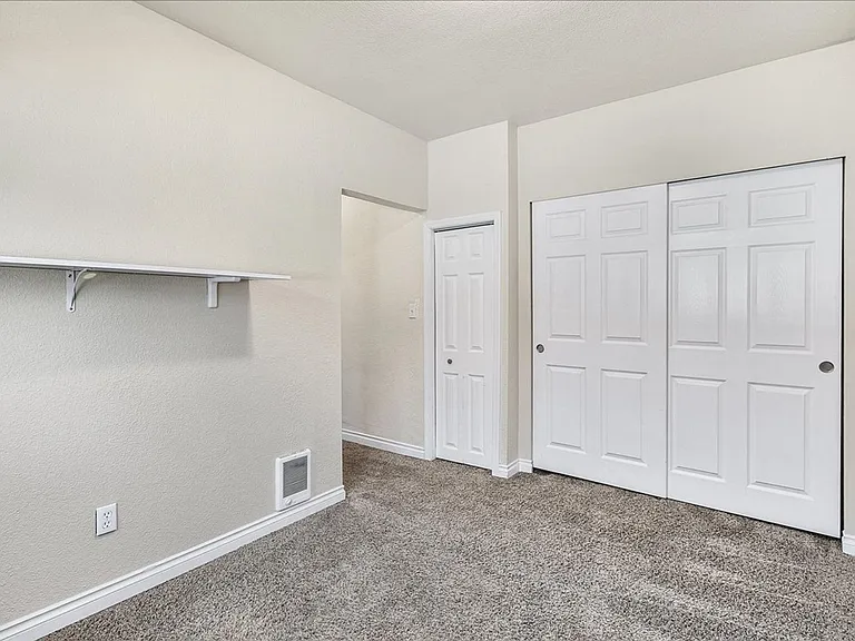1511 McDougall Ave — Photo 13
