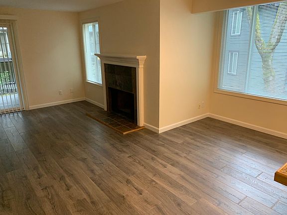 3rd image of 14733 NE 31st St #2C