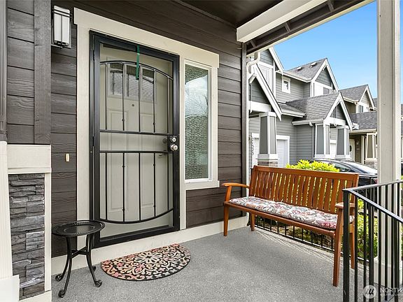 2nd image of 21525 104th Street Ct E