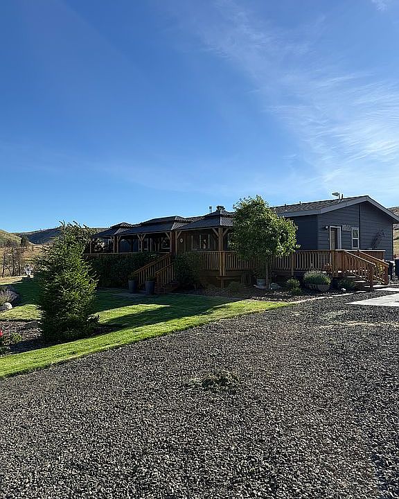 1st image of 22750 Winlock Ln