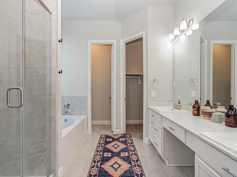10442 Eastern Bluestar Dr — Photo 31