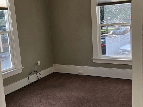 5th image of 236 Bean Ave