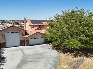 19006 Ivanpah Way, Apple Valley, CA 92308