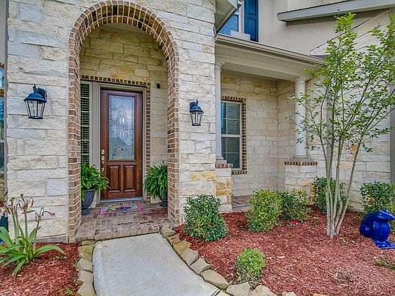 3rd image of 15211 Ironwood Meadow Ln